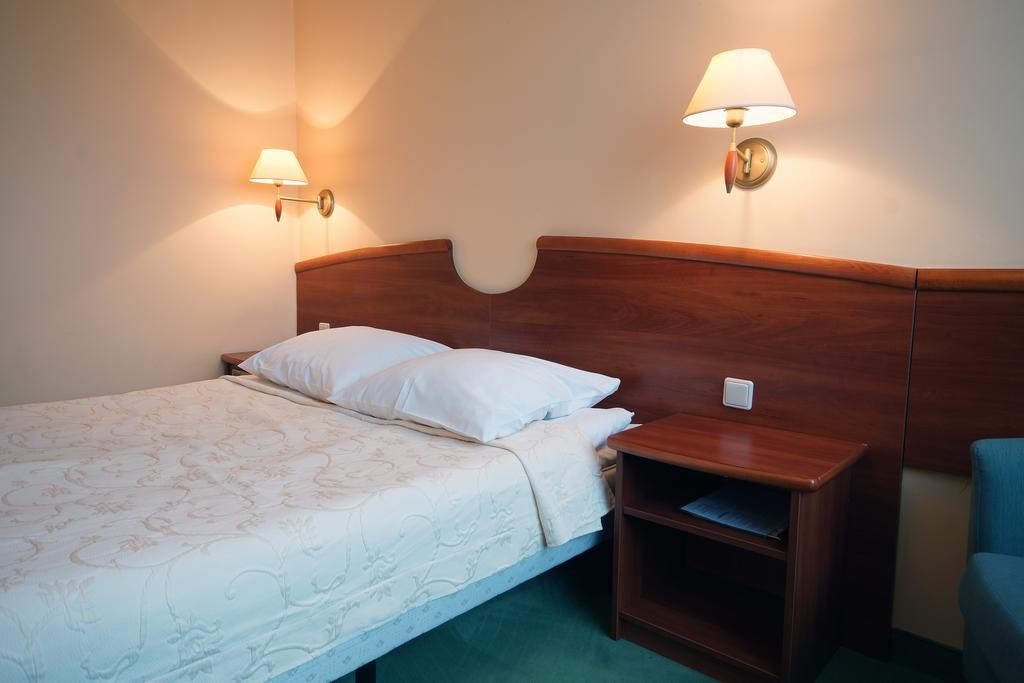 Hotel Kamena Chełm Kültér fotó