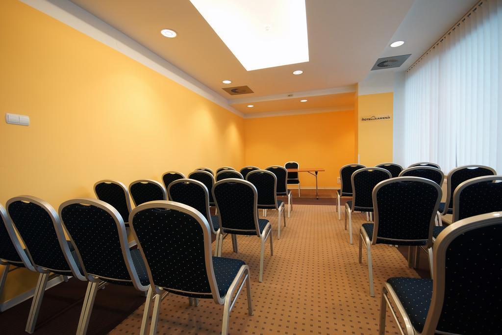 Hotel Kamena Chełm Kültér fotó