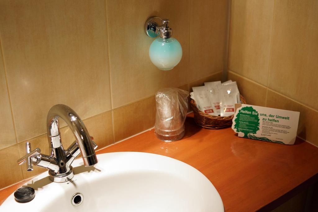 Hotel Kamena Chełm Kültér fotó