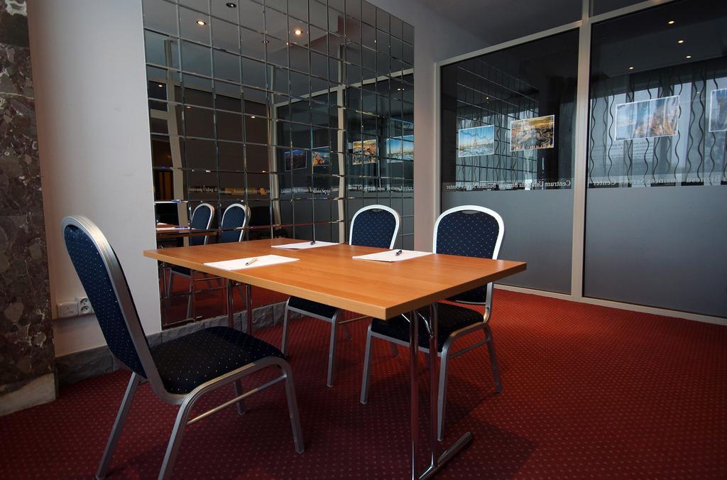 Hotel Kamena Chełm Kültér fotó