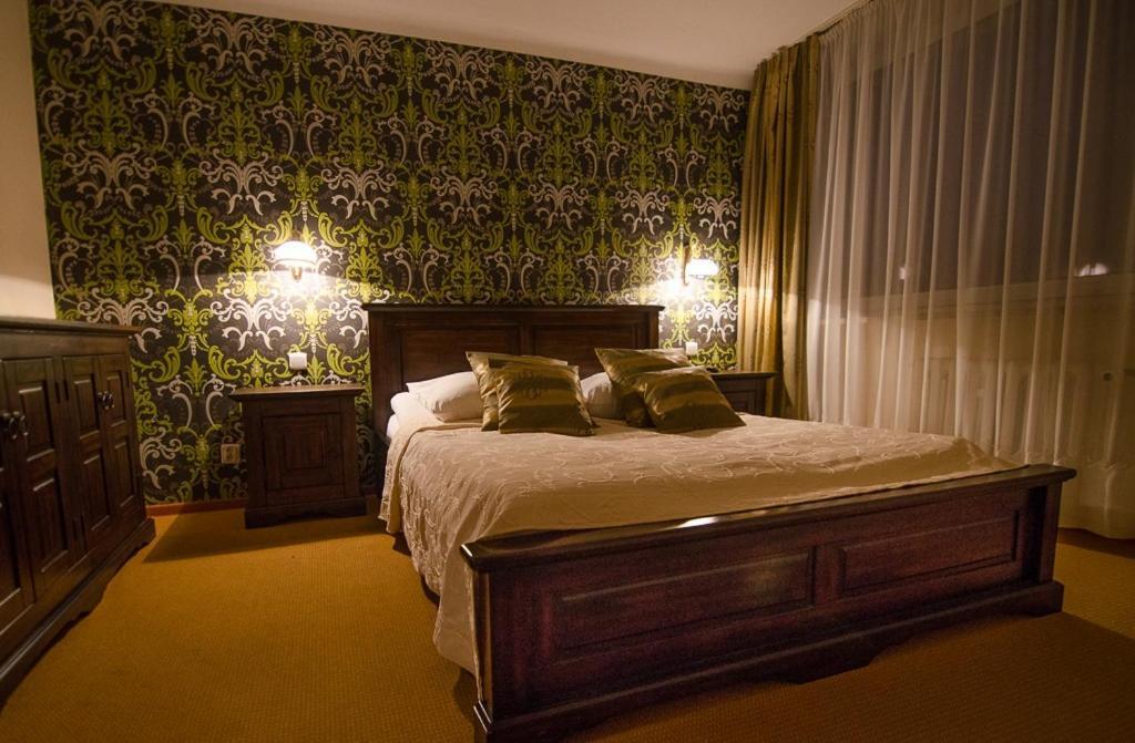 Hotel Kamena Chełm Kültér fotó