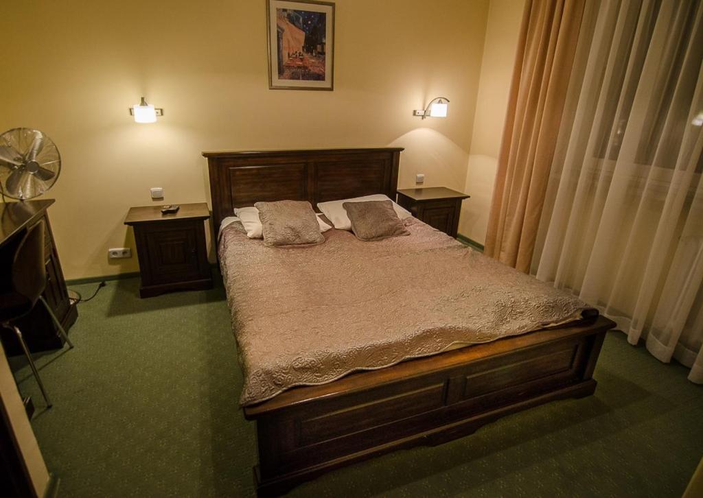 Hotel Kamena Chełm Kültér fotó